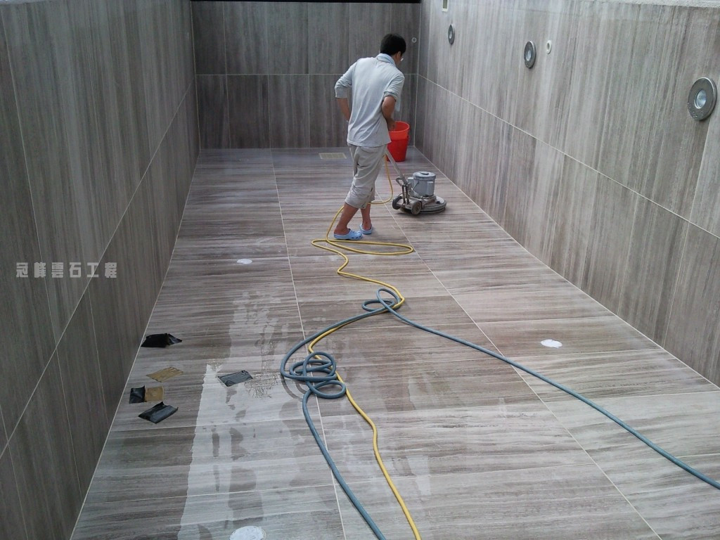 紅山半島泳池灰木紋雲石 - 冠峰雲石工程實例 - 第5張 圖片 - 2009年11月08日 - hksummit.com