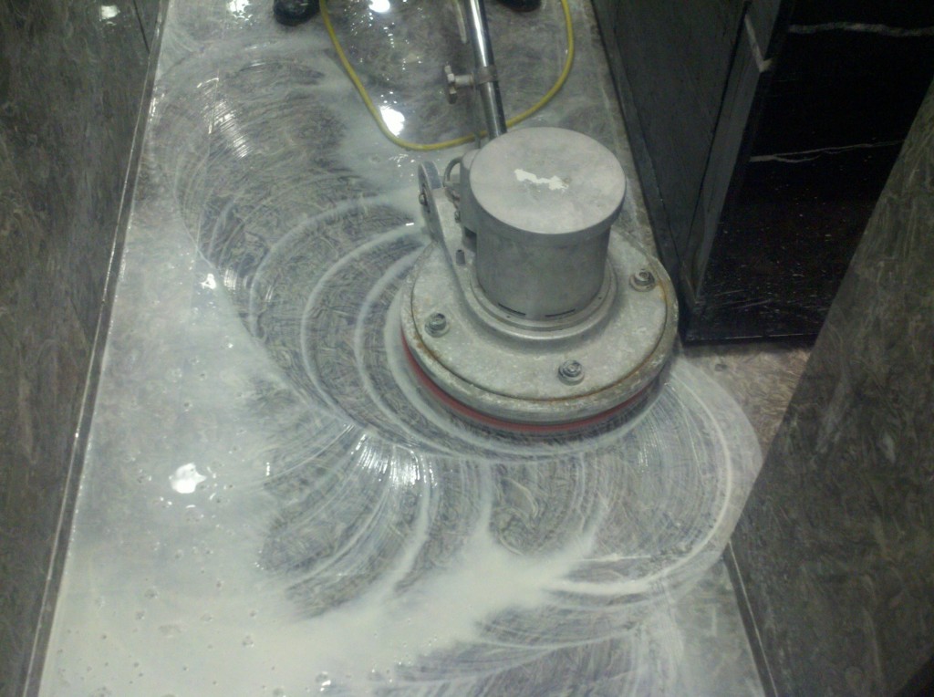 荃灣沙嘴道地盤 - 冠峰雲石工程實例 - 第4張 圖片 - 2010年07月19日 - hksummit.com