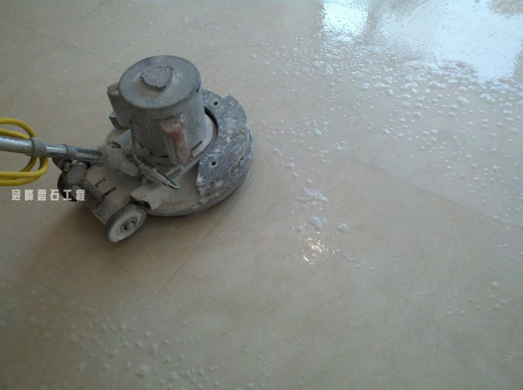 擎天半島 雲石深層打磨翻新 - 冠峰雲石工程實例 - 第5張 圖片 - 2010年12月24日 - hksummit.com