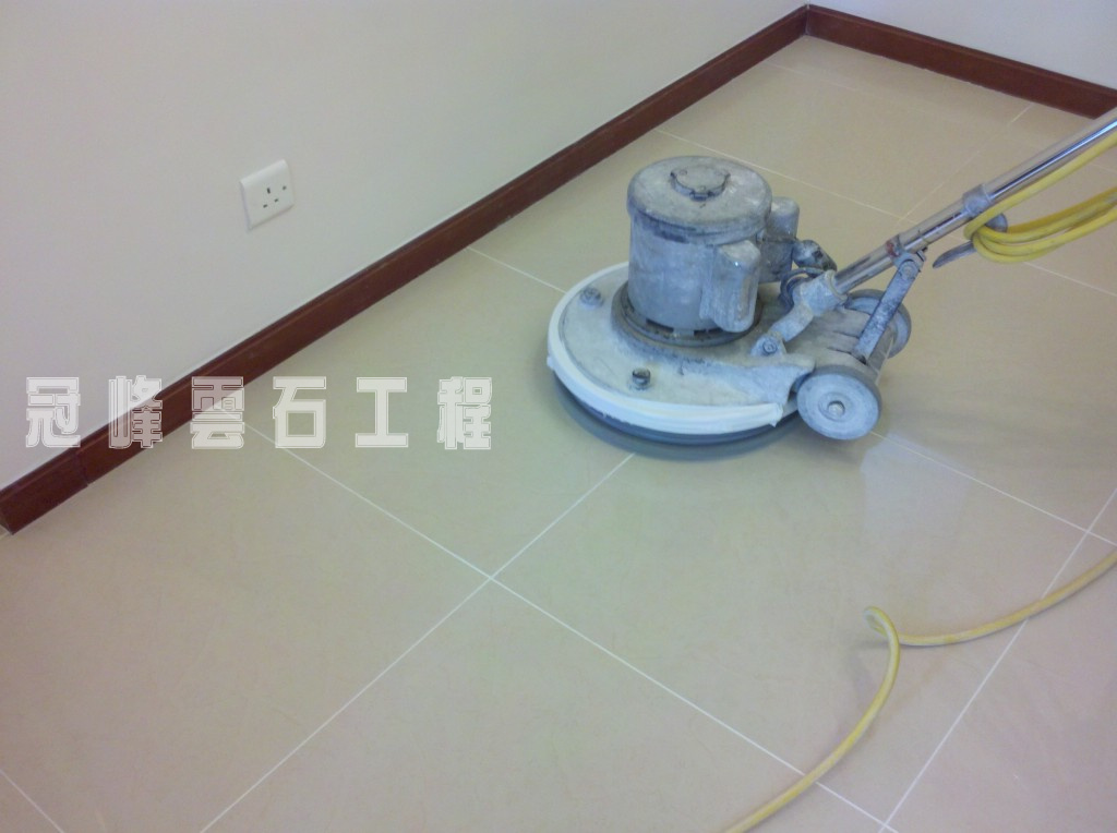 蔚藍灣畔拋光磚翻新 - 冠峰雲石工程實例 #6 圖片 - 2011年03月23日 - hksummit.com