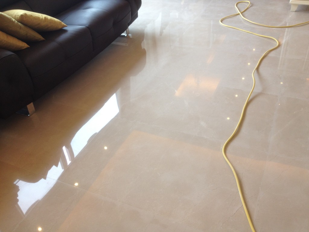 畢架山一號 雲石翻新 - 冠峰雲石工程實例 #7 圖片 - 2012年01月07日 - hksummit.com