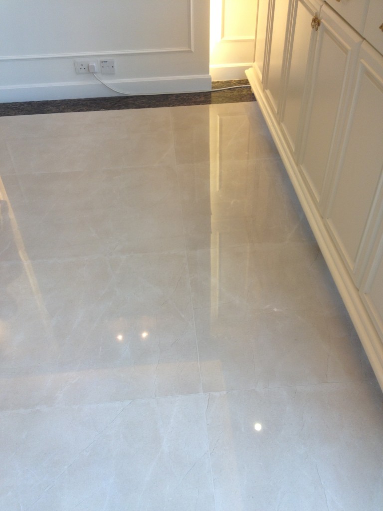 畢架山一號 雲石翻新 - 冠峰雲石工程實例 #9 圖片 - 2012年01月07日 - hksummit.com