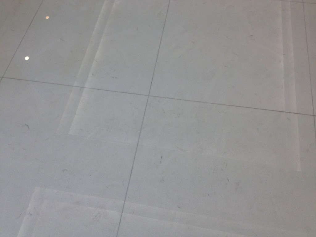 九龍塘劍橋道 白微晶石打磨翻新 - 冠峰雲石工程實例 - 第5張 圖片 - 2012年02月08日 - hksummit.com