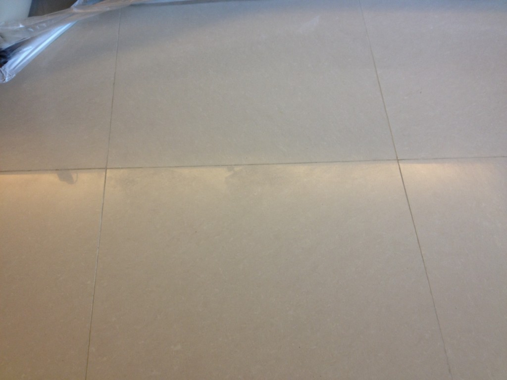 半山壹號 拋光磚翻新 - 冠峰雲石工程實例 - 第2張 圖片 - 2012年03月14日 - hksummit.com