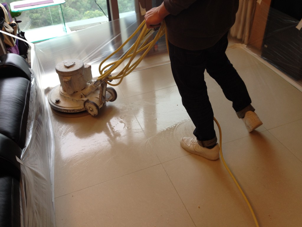 半山壹號 拋光磚翻新 - 冠峰雲石工程實例 - 第3張 圖片 - 2012年03月14日 - hksummit.com