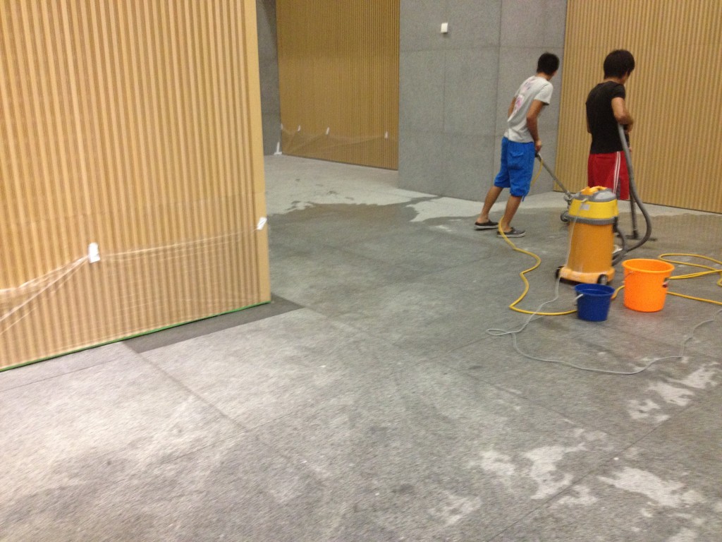 政府總部 麻石防污處理 - 冠峰雲石工程實例 - 第2張 圖片 - 2012年10月01日 - hksummit.com