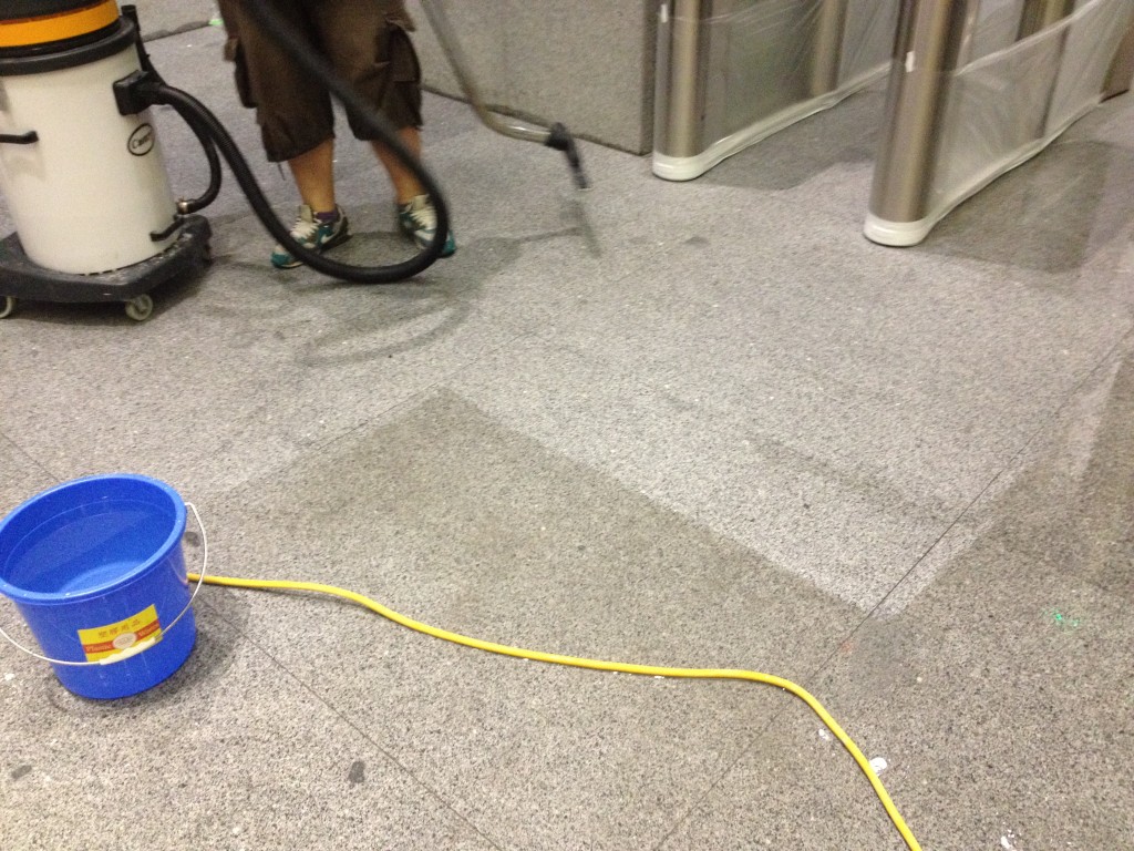 政府總部 麻石防污處理 - 冠峰雲石工程實例 - 第16張 圖片 - 2012年10月01日 - hksummit.com