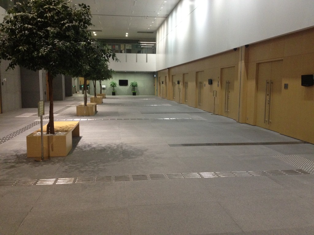 政府總部 麻石防污處理 - 冠峰雲石工程實例 - 第17張 圖片 - 2012年10月01日 - hksummit.com