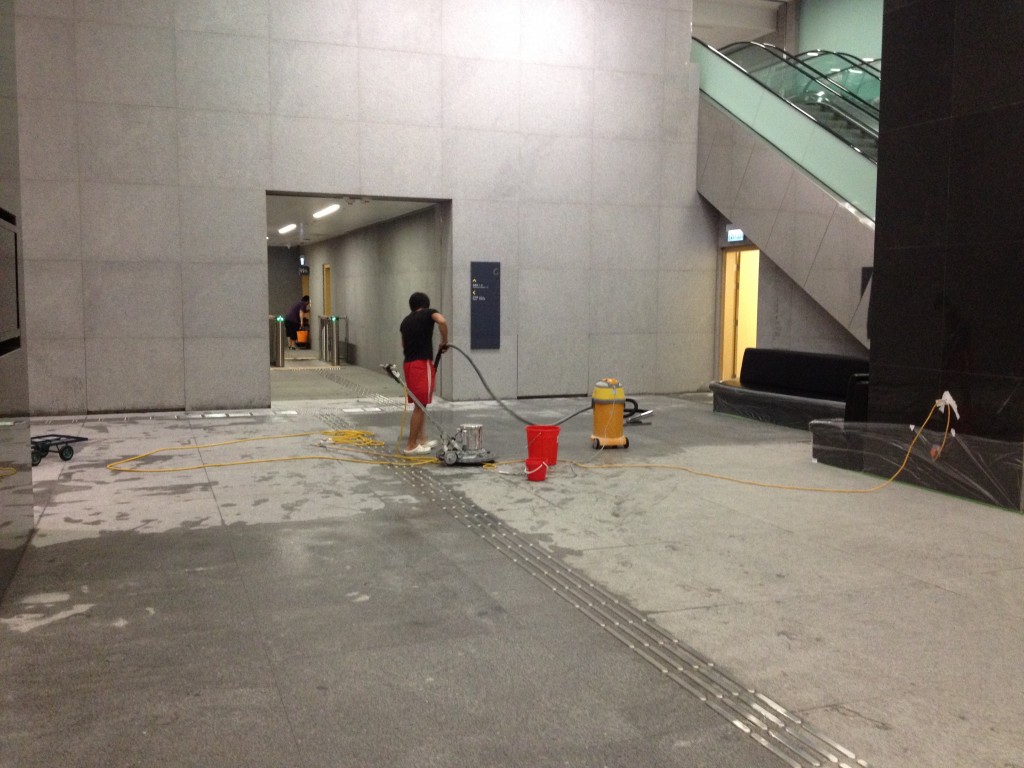 政府總部 麻石防污處理 - 冠峰雲石工程實例 - 第4張 圖片 - 2012年10月01日 - hksummit.com