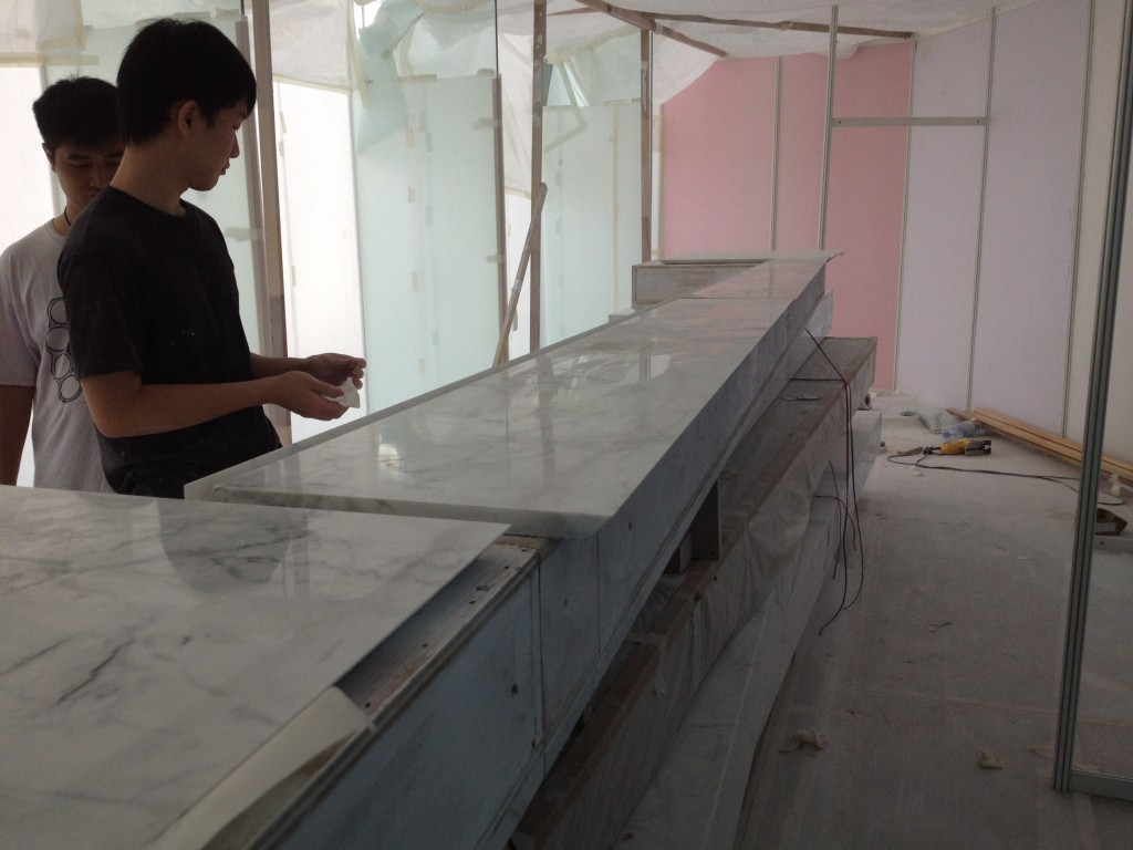 IFC ONE 雲石工程 - 冠峰雲石工程實例 - 第13張 圖片 - 2012年10月01日 - hksummit.com