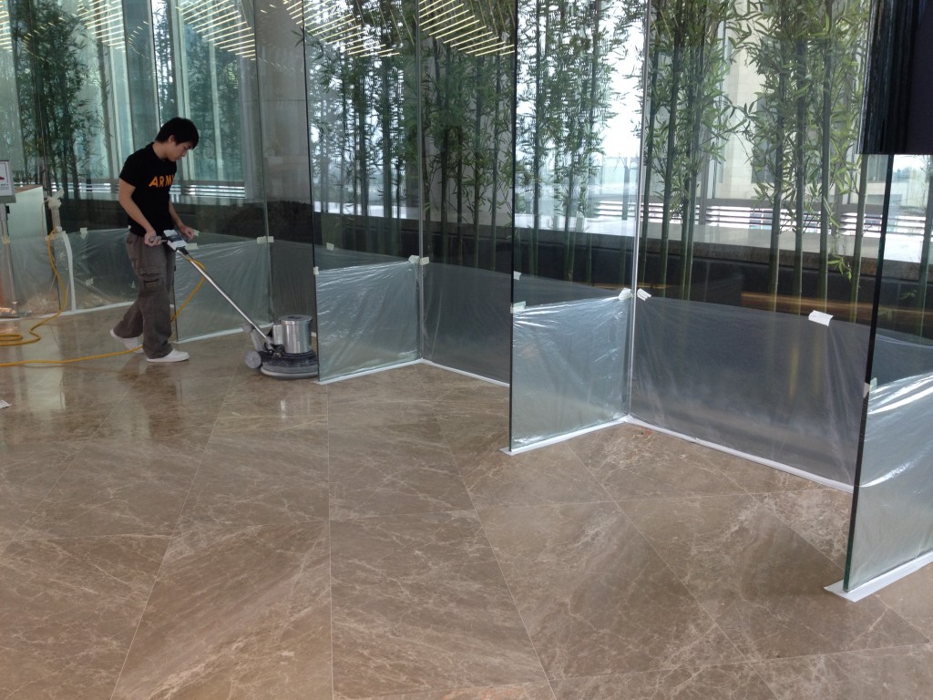 IFC ONE  雲石無縫打磨 - 冠峰雲石工程實例 - 第35張 圖片 - 2012年10月01日 - hksummit.com