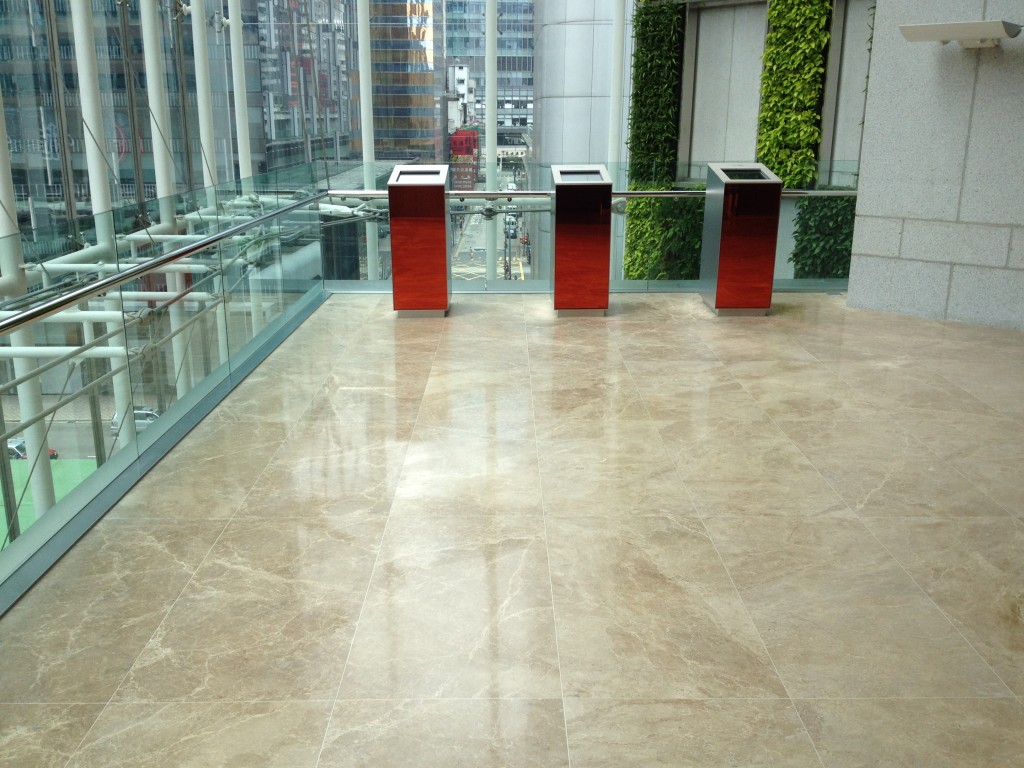 IFC ONE  雲石無縫打磨 - 冠峰雲石工程實例 - 第39張 圖片 - 2012年10月01日 - hksummit.com