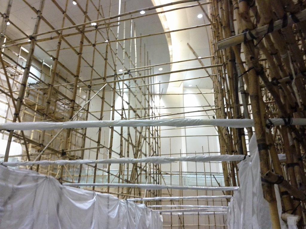 IFC ONE 雲石牆身翻新 - 冠峰雲石工程實例 - 第11張 圖片 - 2012年10月01日 - hksummit.com