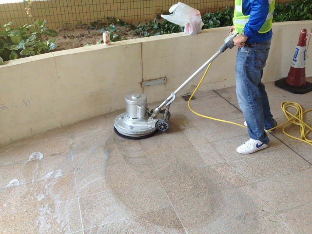 浸會大學  麻石清洗 - 冠峰雲石工程實例 - 第4張 圖片 - 2012年12月17日 - hksummit.com