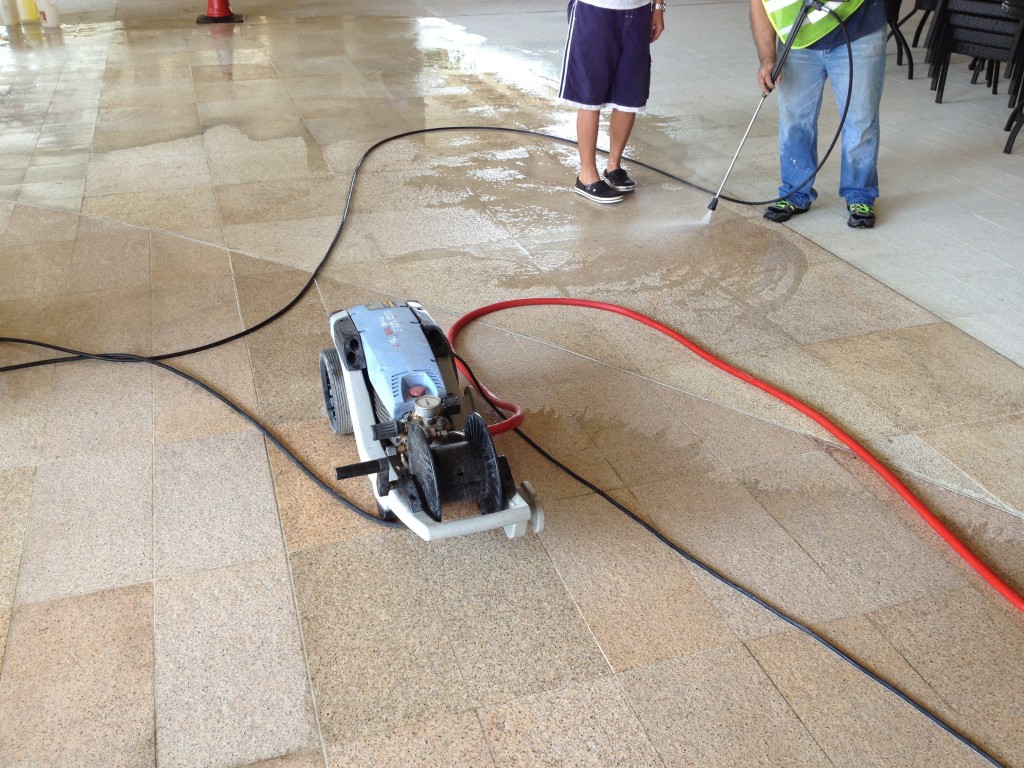 浸會大學  麻石清洗 - 冠峰雲石工程實例 - 第6張 圖片 - 2012年12月17日 - hksummit.com