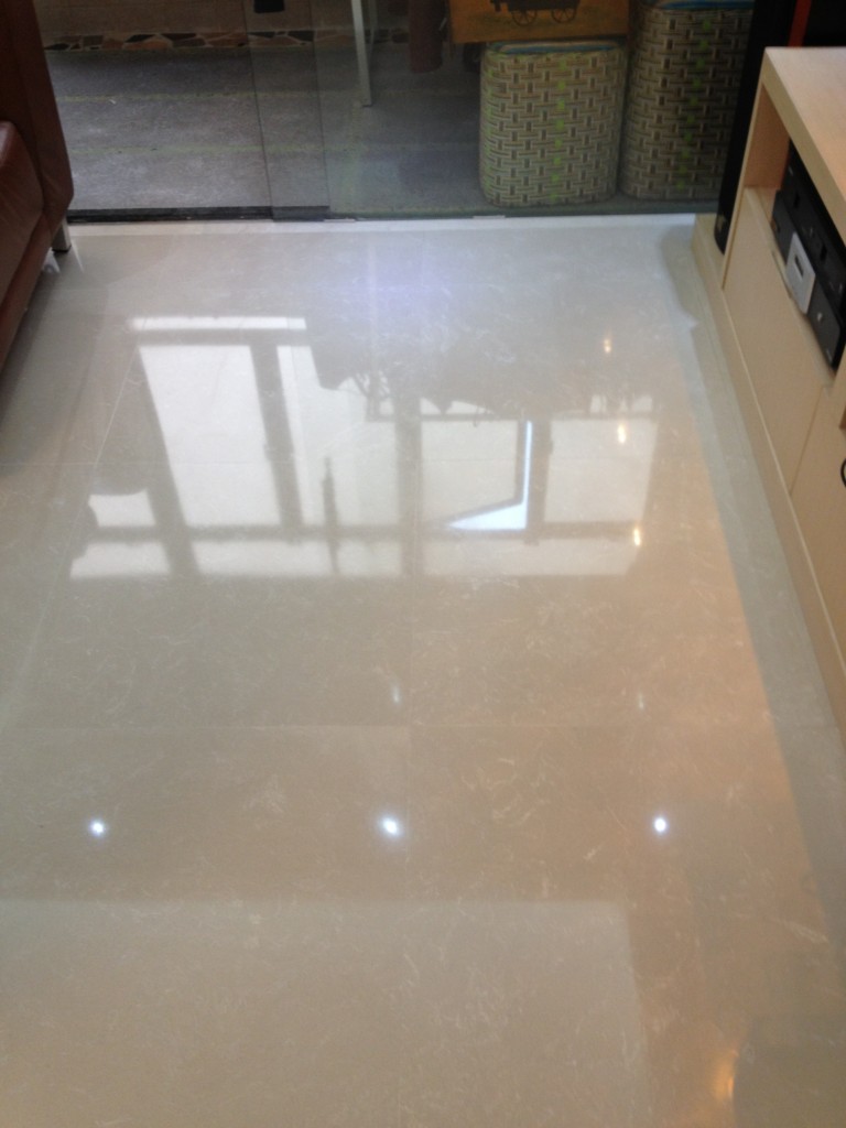 太子道西 人造石英石翻新 - 冠峰雲石工程實例 - 第7張 圖片 - 2013年03月17日 - hksummit.com