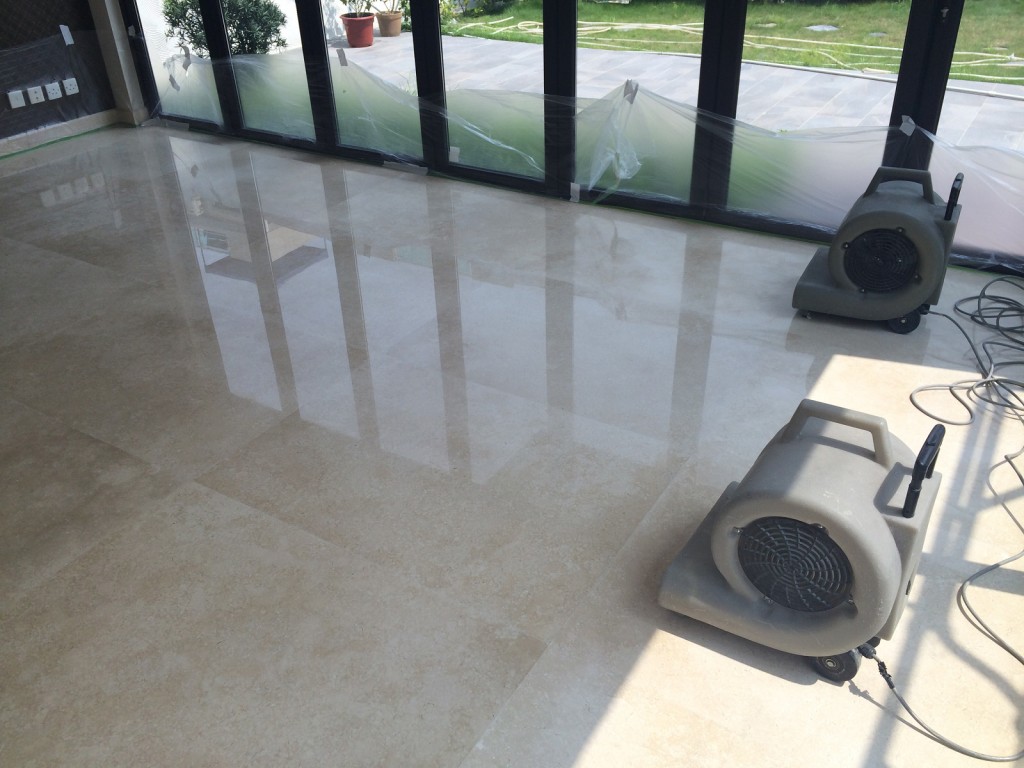 偉賢薈 雲石翻新 - 冠峰雲石工程實例 - 第8張 圖片 - 2014年04月27日 - hksummit.com