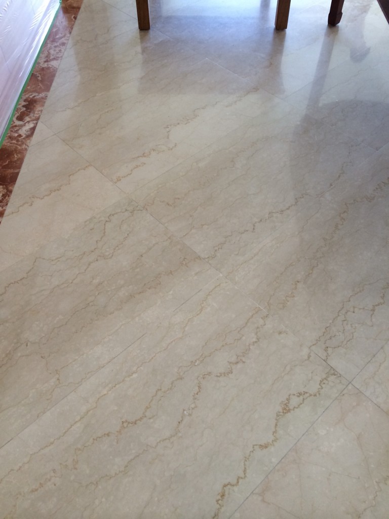 淺水灣道 21號 雲石翻新 - 冠峰雲石工程實例 - 第1張 圖片 - 2014年08月17日 - hksummit.com