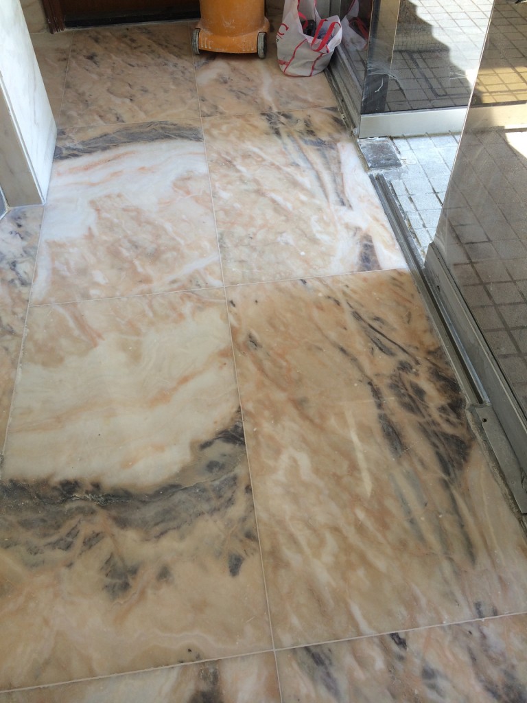 喜蓮花園 雲石翻新工程 - 冠峰雲石工程實例 - 第7張 圖片 - 2014年08月03日 - hksummit.com