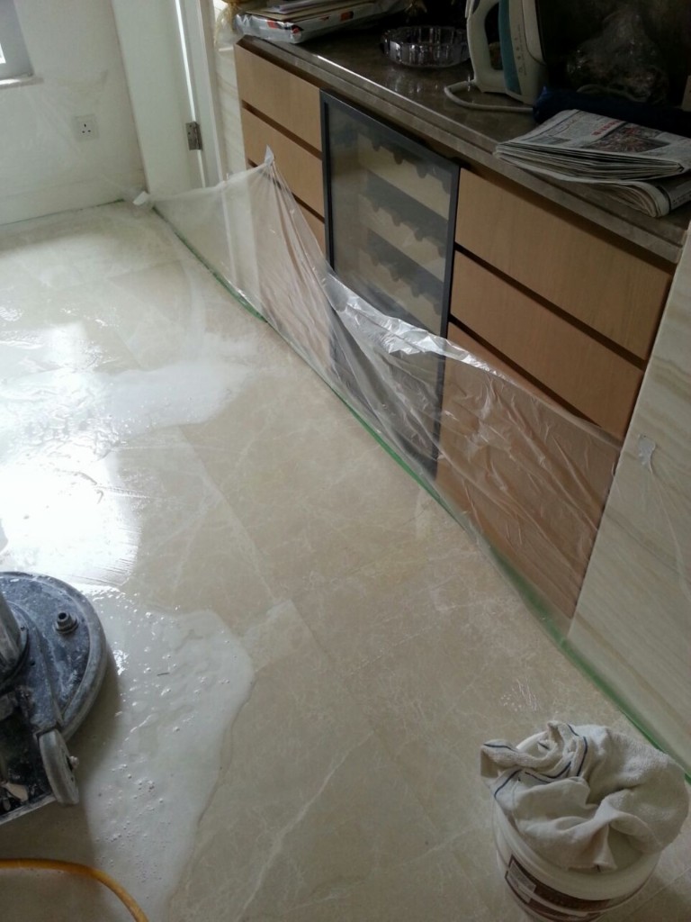 山頂道欣怡居 雲石翻新 - 冠峰雲石工程實例 - 第1張 圖片 - 2014年09月25日 - hksummit.com