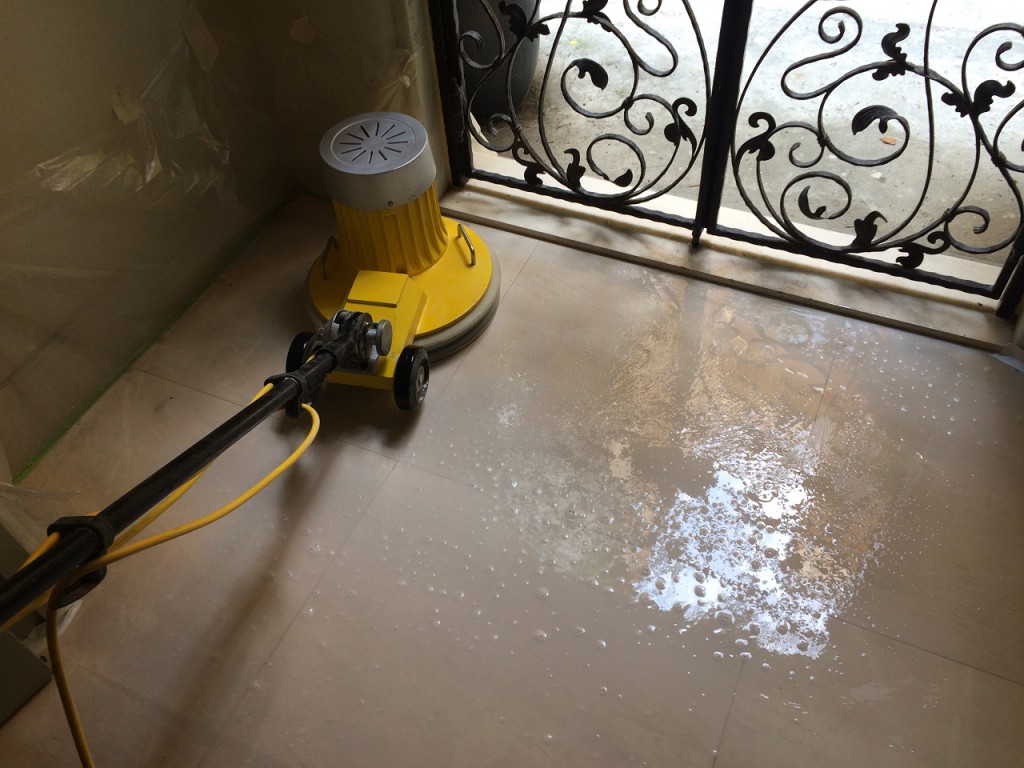 石澳 木紋沙石翻新 - 冠峰雲石工程實例 - 第5張 圖片 - 2015年05月01日 - hksummit.com