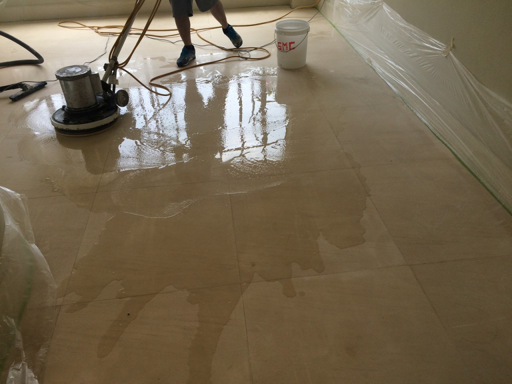 石澳 木紋沙石翻新 - 冠峰雲石工程實例 - 第7張 圖片 - 2015年05月01日 - hksummit.com