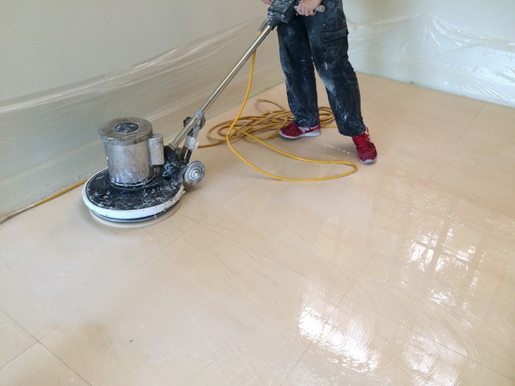 石澳 木紋沙石翻新 - 冠峰雲石工程實例 - 第8張 圖片 - 2015年05月01日 - hksummit.com