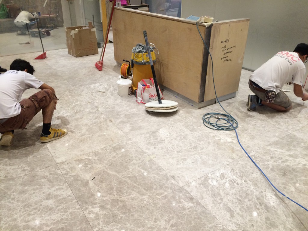 交易廣場 雲石無縫打磨 - 冠峰雲石工程實例 - 第2張 圖片 - 2015年07月19日 - hksummit.com