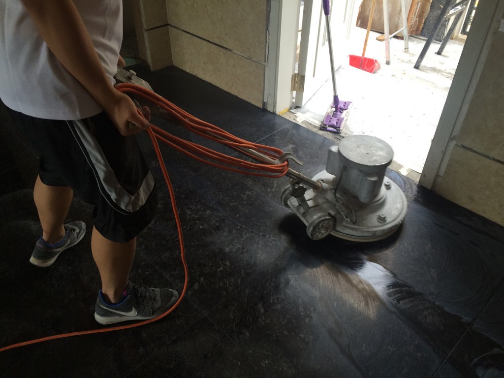 比華利山別墅 雲石無縫打磨 - 冠峰雲石工程實例 - 第6張 圖片 - 2015年08月15日 - hksummit.com