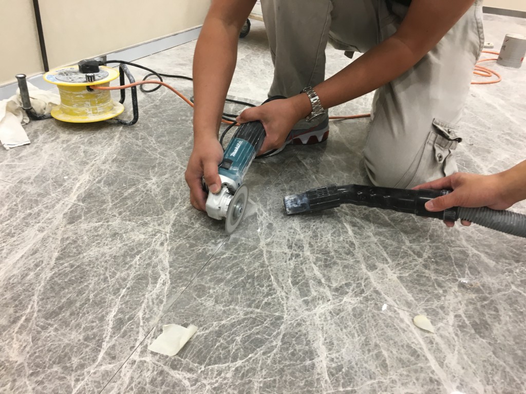 統一中心 雲石無縫打磨 - 冠峰雲石工程實例 #1 圖片 - 2015年11月24日 - hksummit.com