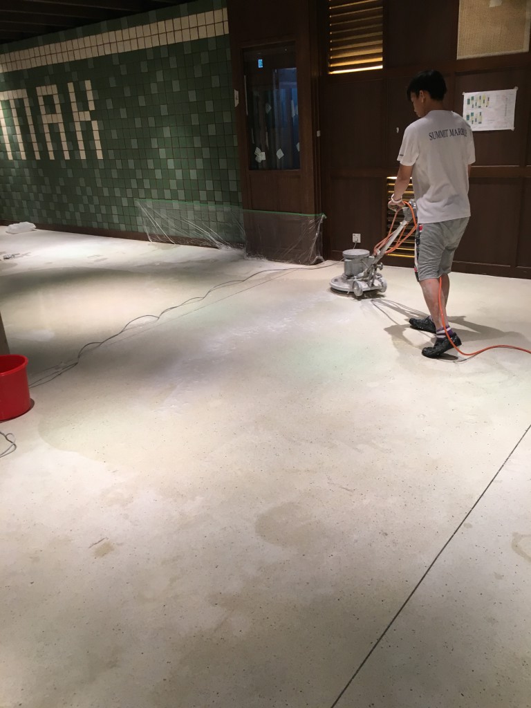 置地廣場 石米地台打磨 - 冠峰雲石工程實例 - 第13張 圖片 - 2015年12月20日 - hksummit.com