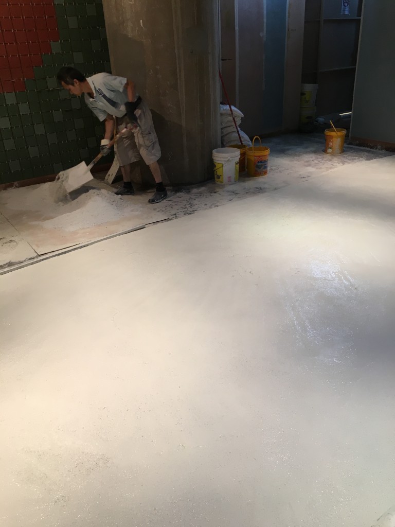 置地廣場 石米地台打磨 - 冠峰雲石工程實例 - 第2張 圖片 - 2015年12月20日 - hksummit.com