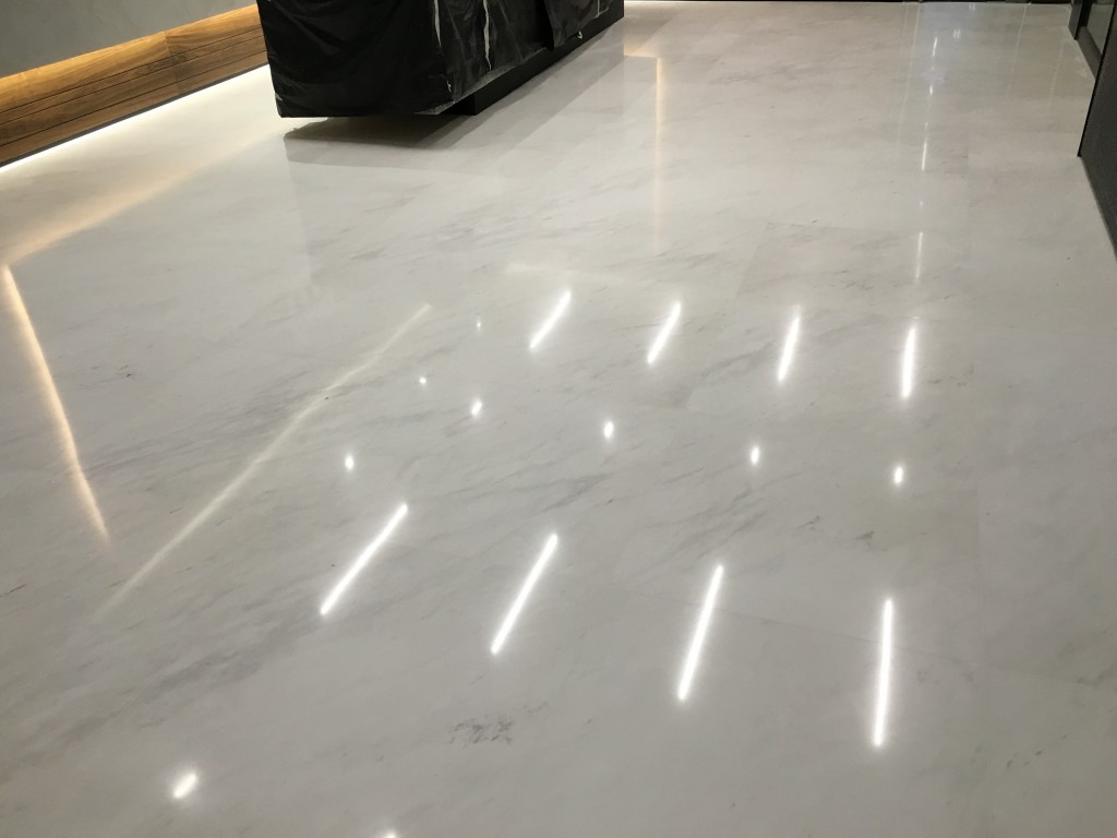 九龍貿易中心 雲石無縫打磨 - 冠峰雲石工程實例 - 第12張 圖片 - 2016年01月03日 - hksummit.com