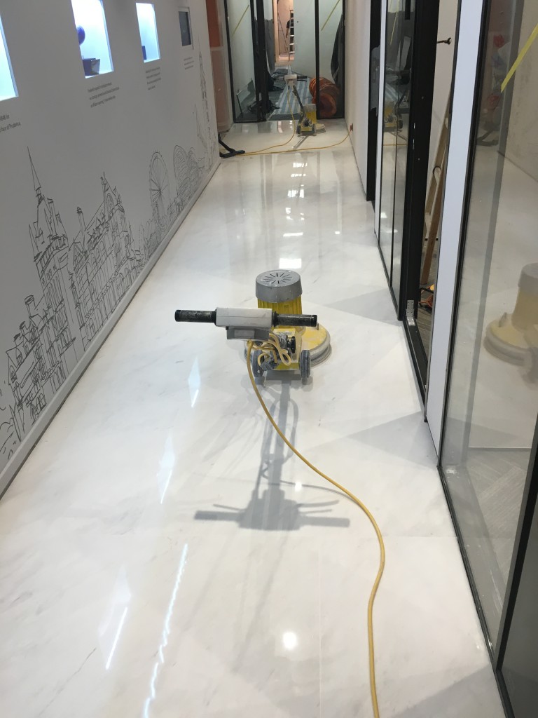 港島東中心 雲石無縫打磨 - 冠峰雲石工程實例 - 第11張 圖片 - 2016年02月06日 - hksummit.com