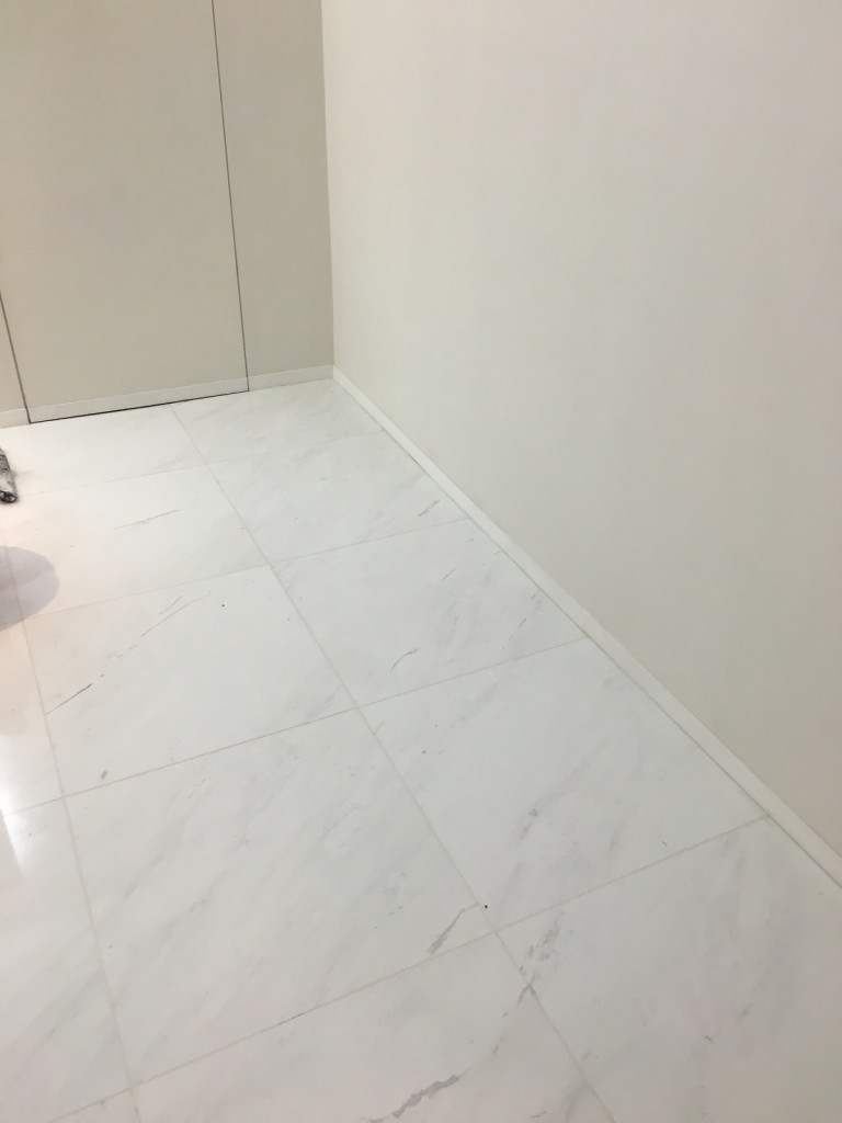 新鴻基中心 雲石翻新 - 冠峰雲石工程實例 - 第1張 圖片 - 2016年03月11日 - hksummit.com