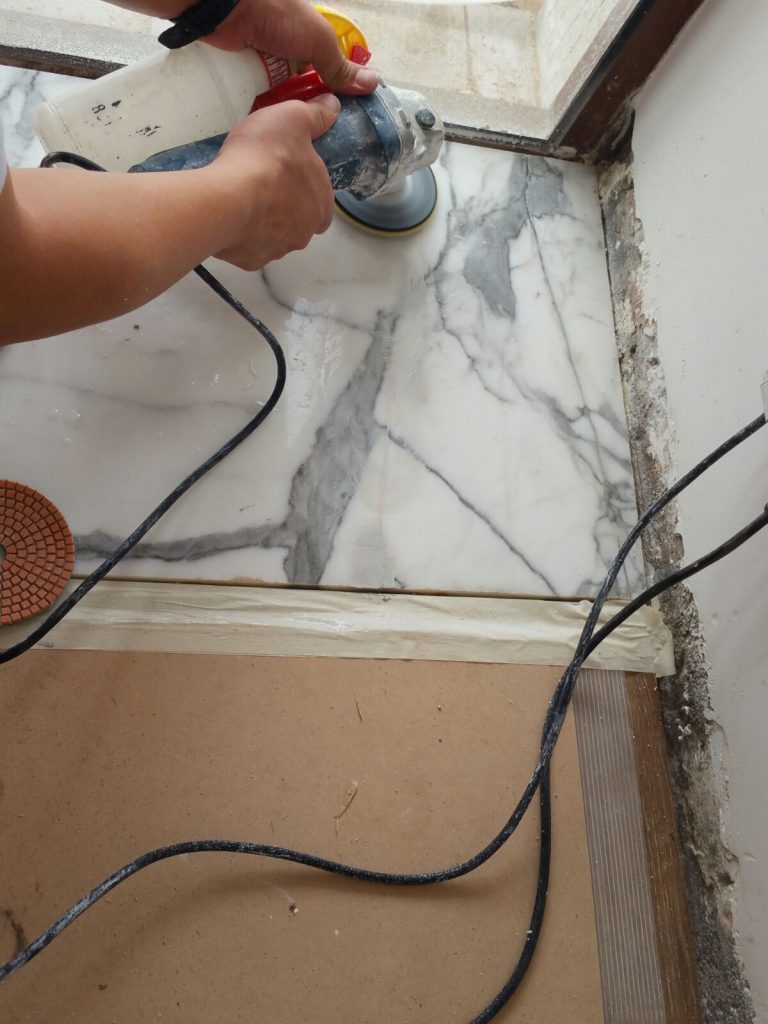 薄扶林道 雲石無縫打磨 - 冠峰雲石工程實例 - 第5張 圖片 - 2016年06月19日 - hksummit.com