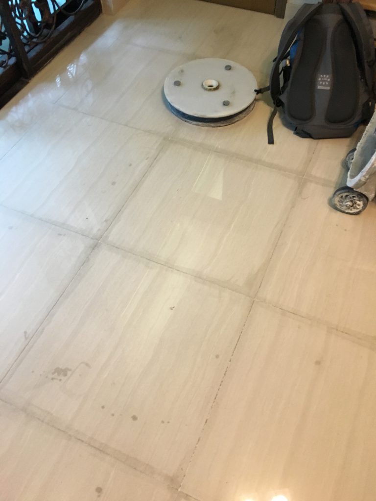 顯田村 拋光磚翻新 - 冠峰雲石工程實例 - 第1張 圖片 - 2016年07月23日 - hksummit.com