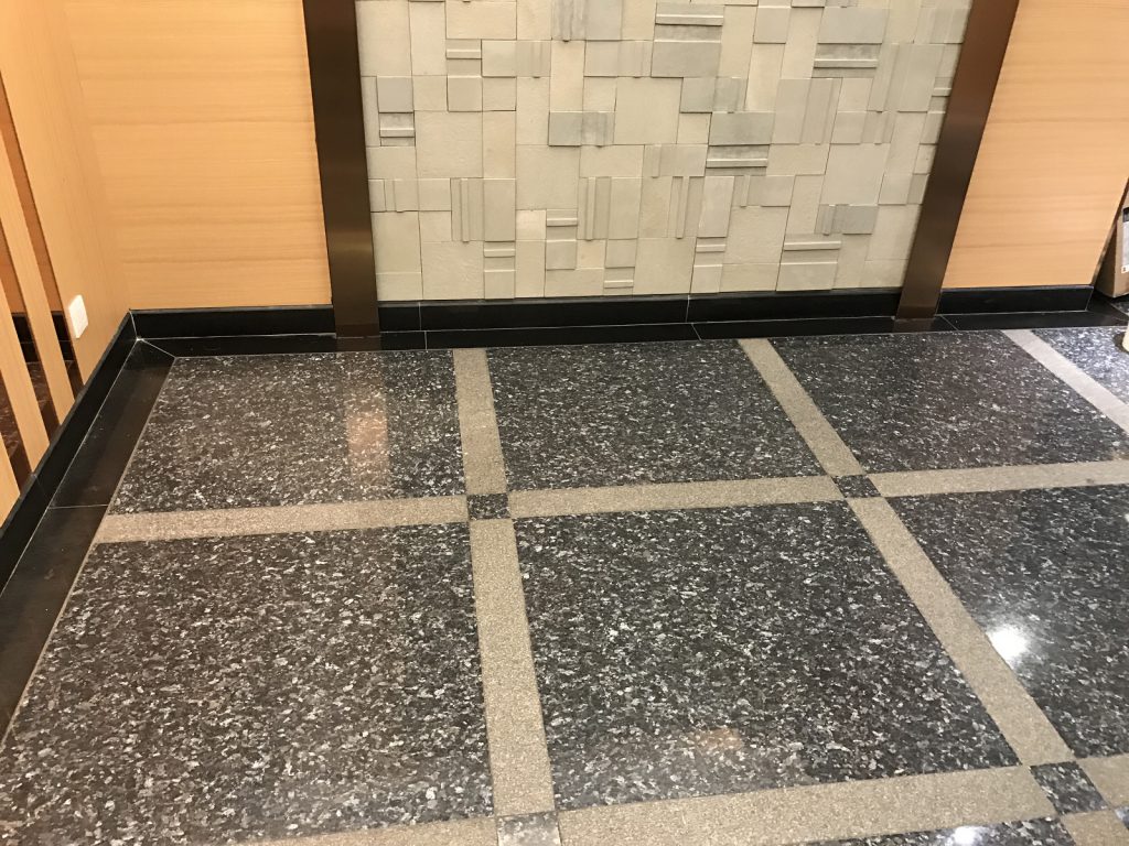 僑苑 麻石翻新 - 冠峰雲石工程實例 - 第1張 圖片 - 2017年01月24日 - hksummit.com