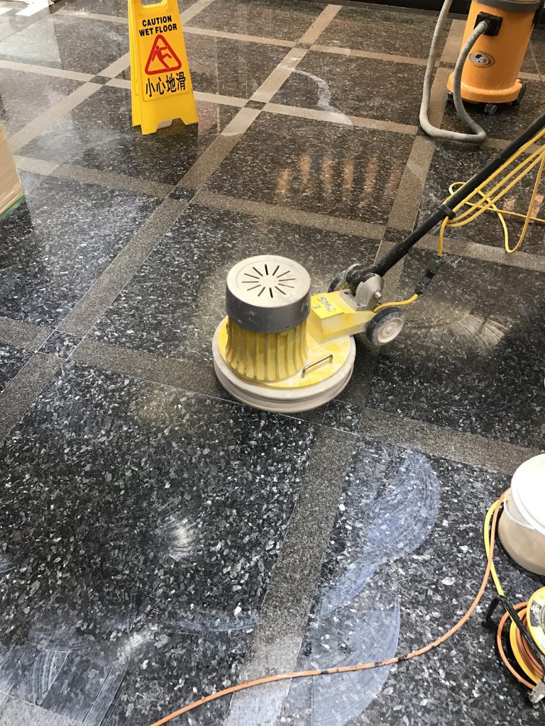 僑苑 麻石翻新 - 冠峰雲石工程實例 - 第2張 圖片 - 2017年01月24日 - hksummit.com