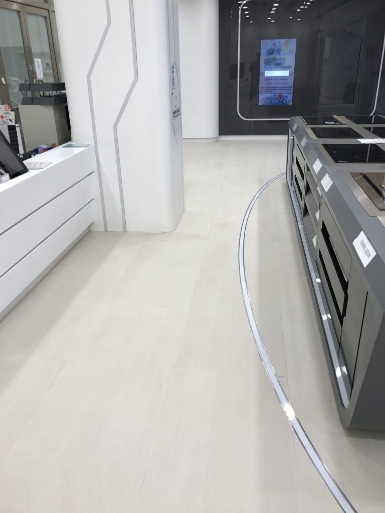 元朗中電 高溫磚翻新 - 冠峰雲石工程實例 - 第8張 圖片 - 2017年04月23日 - hksummit.com