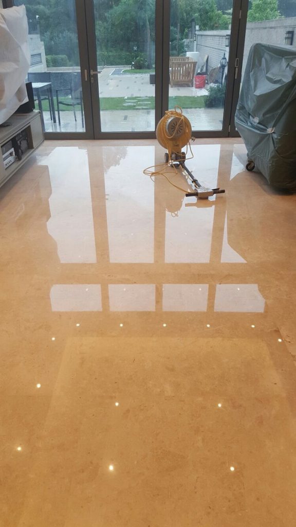 爾巒 雲石無縫打磨 - 冠峰雲石工程實例 - 第11張 圖片 - 2017年07月10日 - hksummit.com