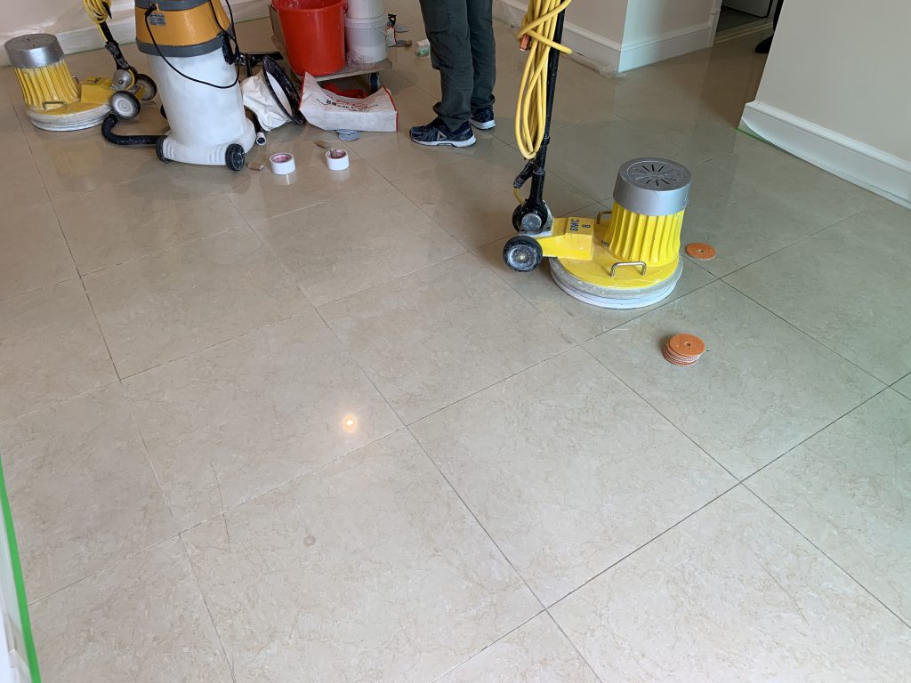 名城 拋光磚翻新 - 冠峰雲石工程實例 #1 圖片 - 2020年10月01日 - hksummit.com