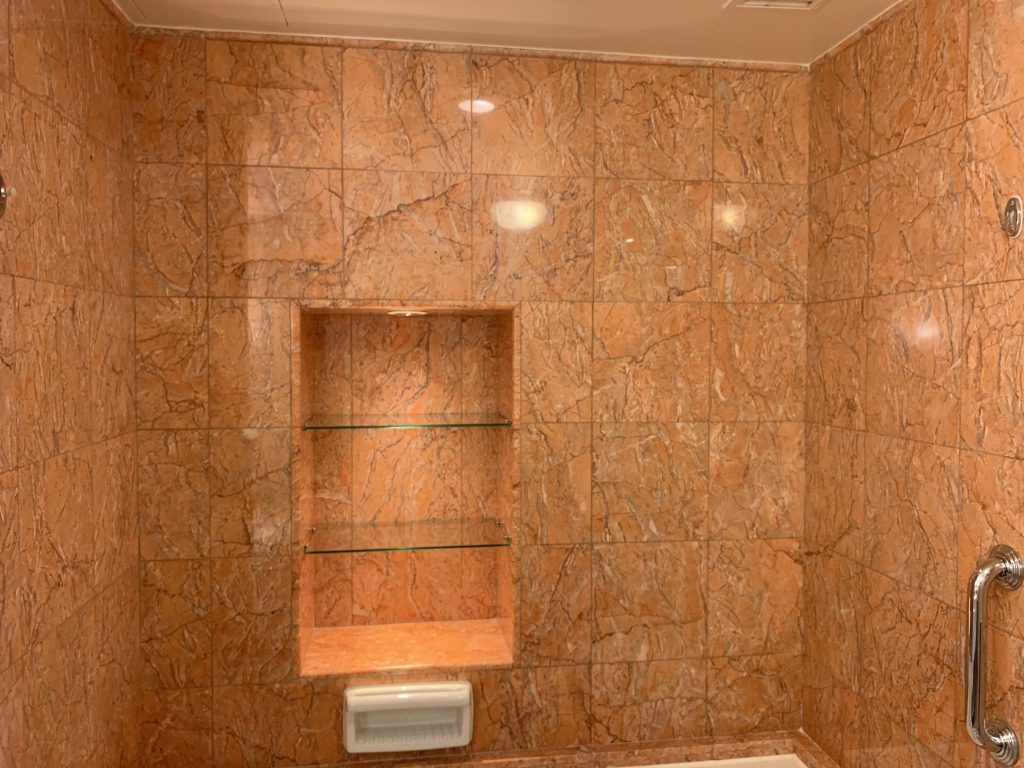 迪士尼樂園酒店 雲石翻新工程 - 冠峰雲石工程實例 #12 圖片 - 2021年05月17日 - hksummit.com