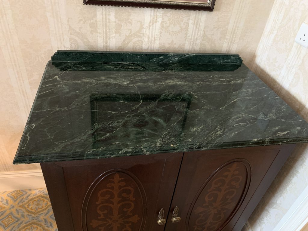 迪士尼樂園酒店 雲石翻新工程 - 冠峰雲石工程實例 #15 圖片 - 2021年05月17日 - hksummit.com