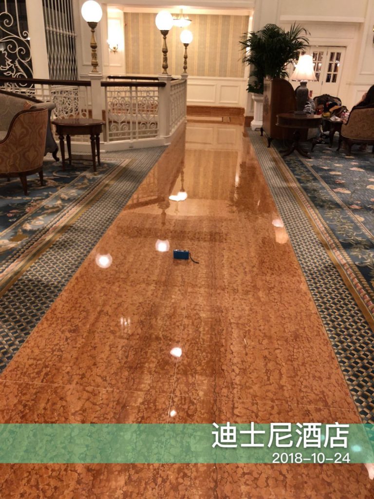 迪士尼樂園酒店 雲石翻新工程 - 冠峰雲石工程實例 #1 圖片 - 2021年05月22日 - hksummit.com