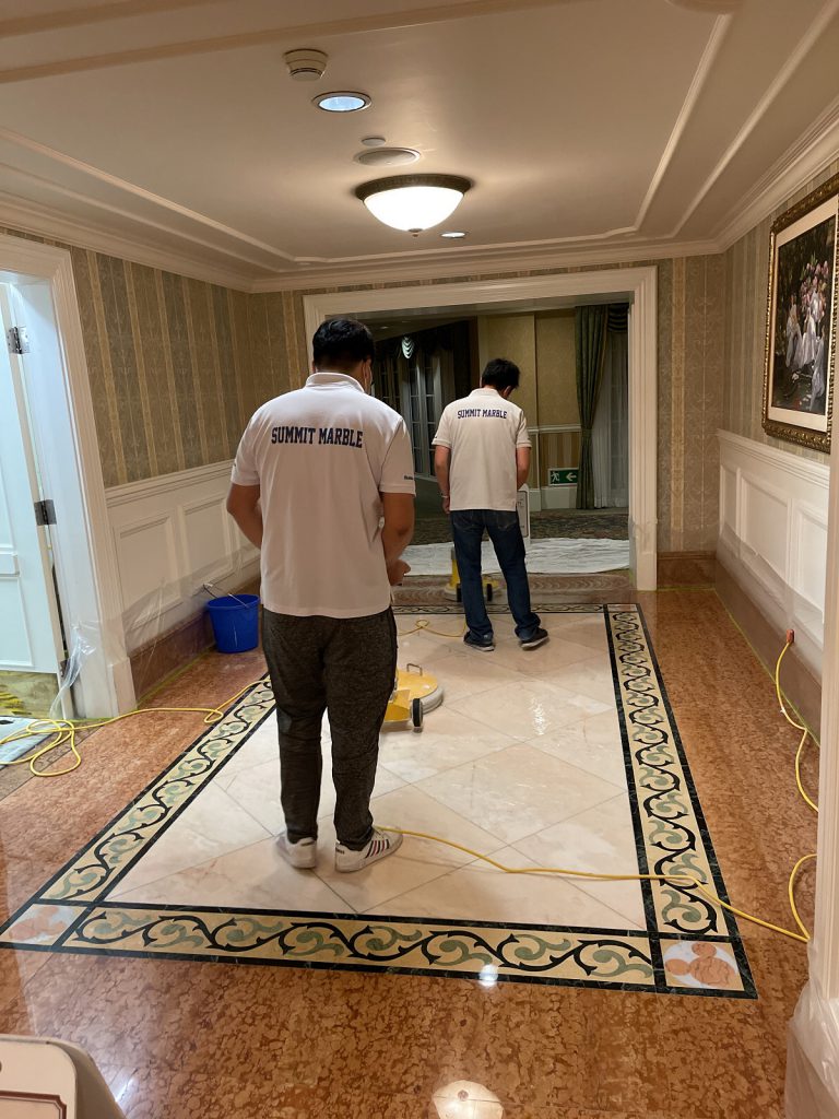 迪士尼樂園酒店 雲石翻新工程 - 冠峰雲石工程實例 #37 圖片 - 2021年05月22日 - hksummit.com