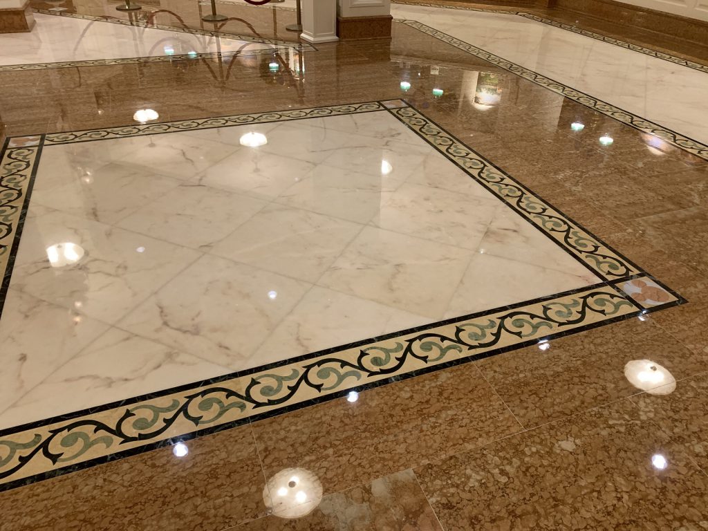 迪士尼樂園酒店 雲石翻新工程 - 冠峰雲石工程實例 #48 圖片 - 2021年05月22日 - hksummit.com