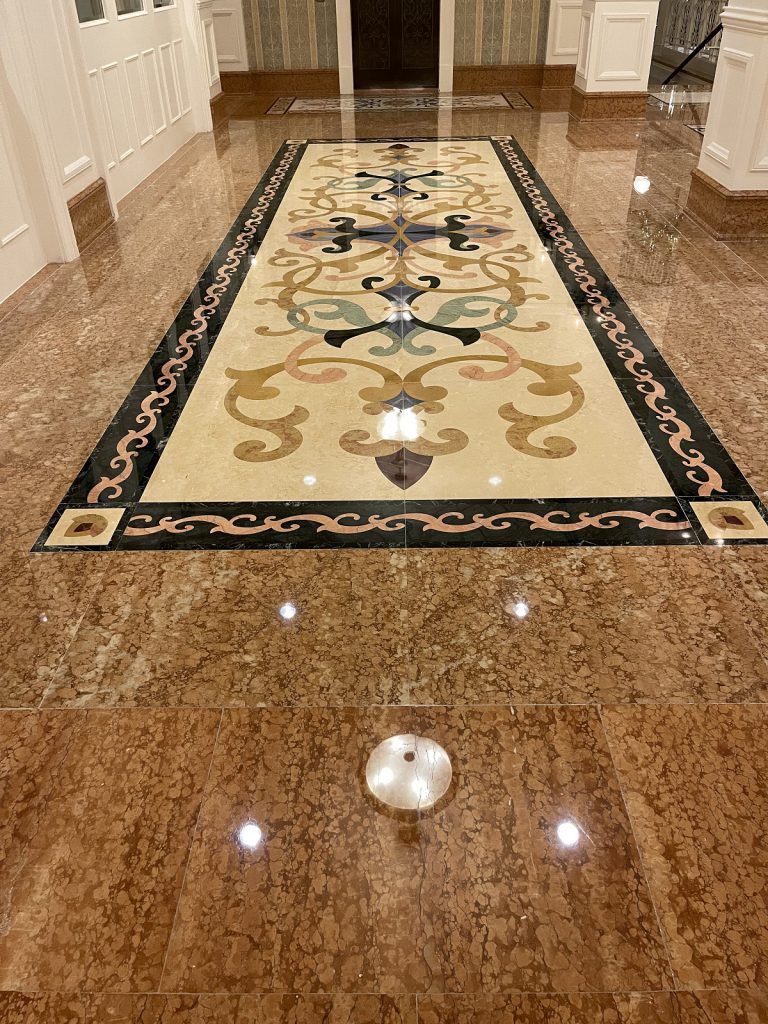 迪士尼樂園酒店 雲石翻新工程 - 冠峰雲石工程實例 #53 圖片 - 2021年05月22日 - hksummit.com