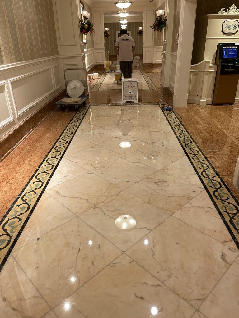 迪士尼樂園酒店 雲石翻新工程 - 冠峰雲石工程實例 #65 圖片 - 2021年05月22日 - hksummit.com