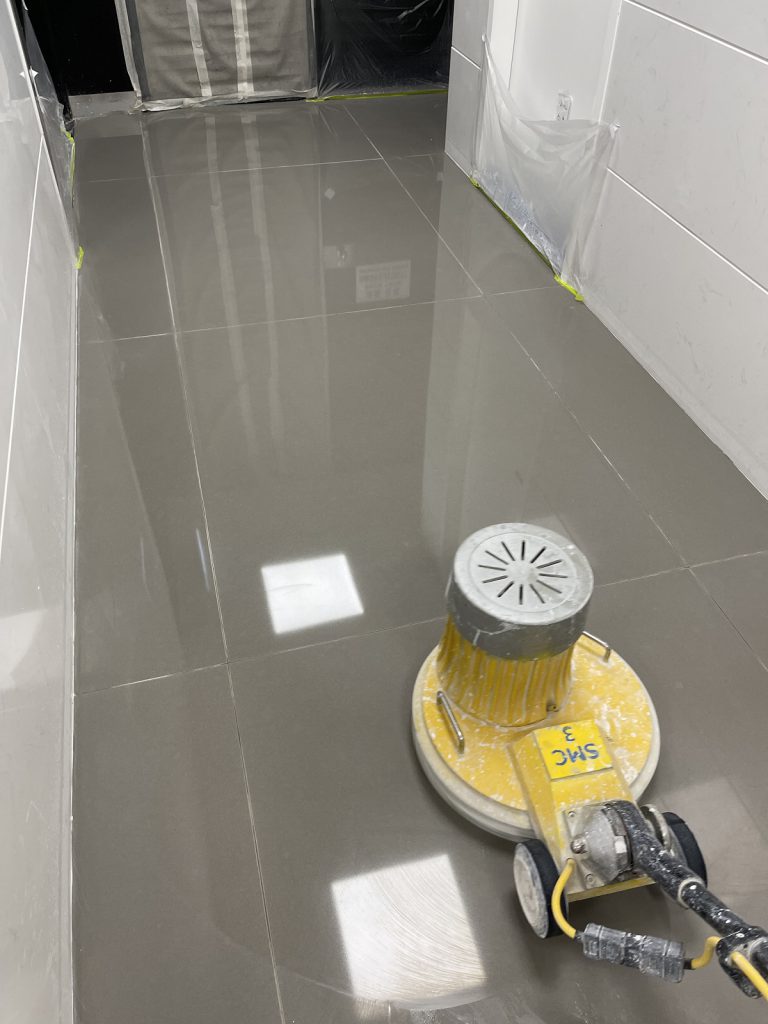 金鐘商業大廈 人造石打磨翻新 - 冠峰雲石工程實例 #11 圖片 - 2021年09月07日 - hksummit.com